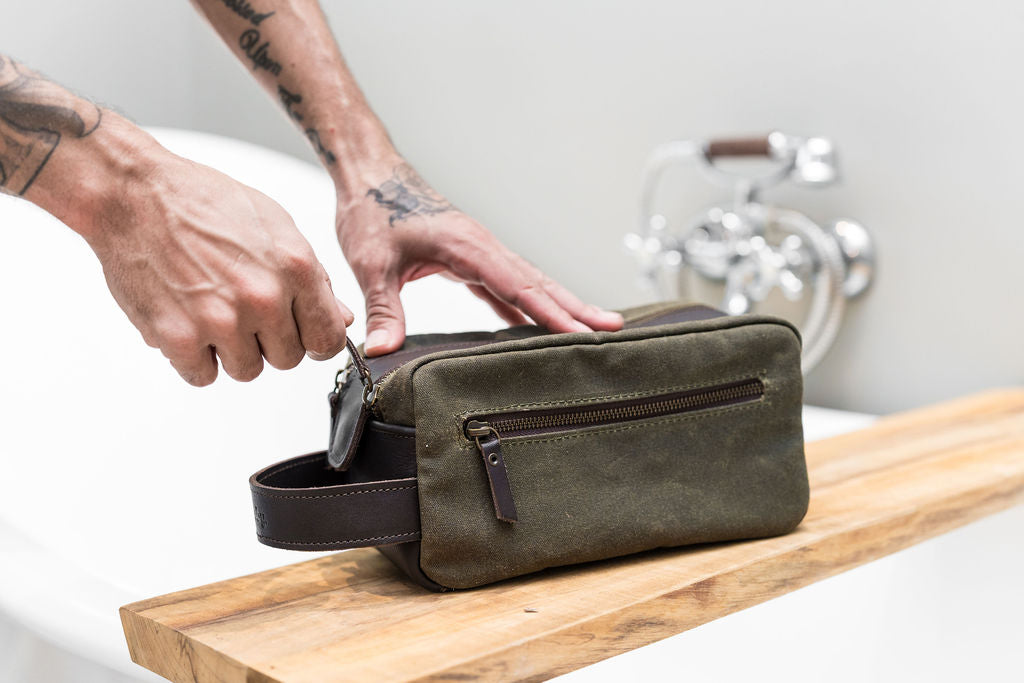 Large Toiletry Bag Olive