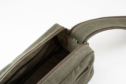 Large Toiletry Bag Olive
