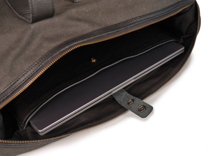 Voyager 30L Charcoal