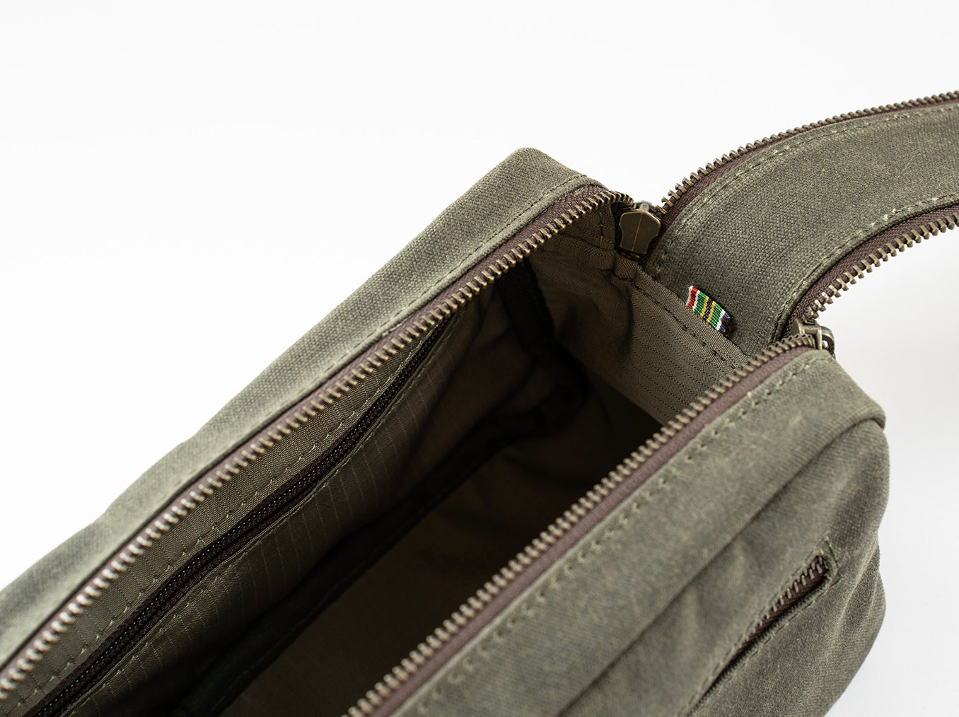 Large Toiletry Bag Olive